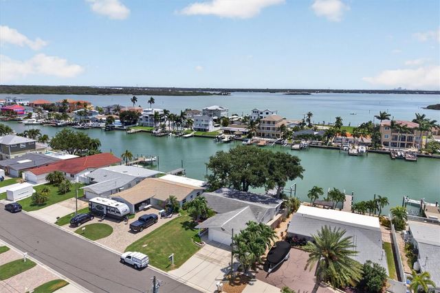 541 LILLIAN DRIVE, Madeira Beach, FL 33708