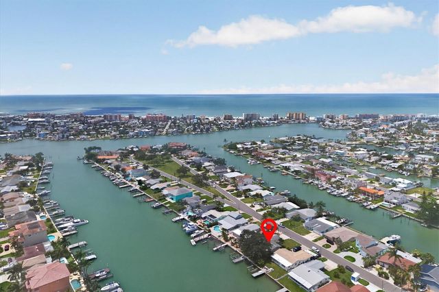 541 LILLIAN DRIVE, Madeira Beach, FL 33708