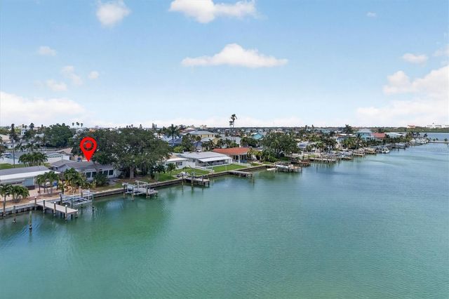541 LILLIAN DRIVE, Madeira Beach, FL 33708