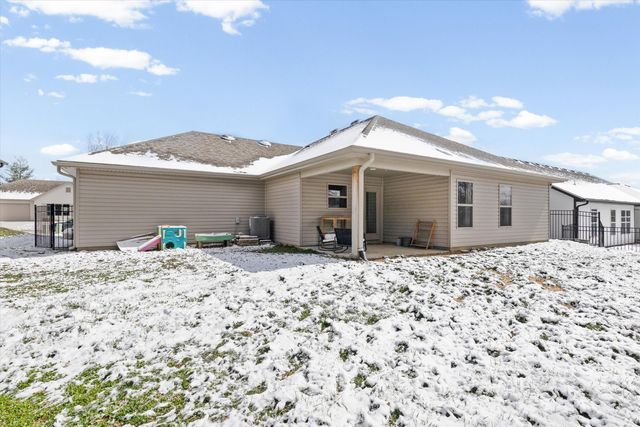 255 N LUNA LN, Columbia, MO 65201