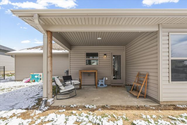 255 N LUNA LN, Columbia, MO 65201