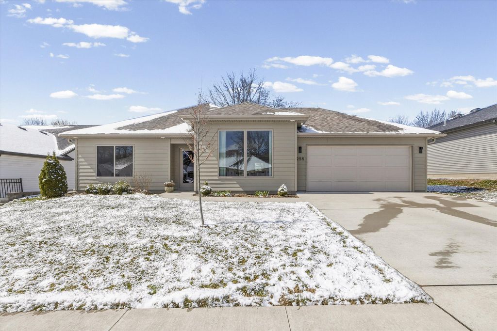 255 N LUNA LN, Columbia, MO 65201