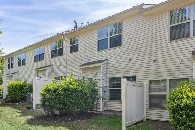 110 Marsena Lane, Cary, NC 27513