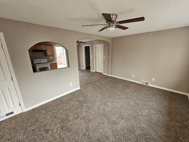 11309 Manchester Avenue, Kansas City, MO 64134