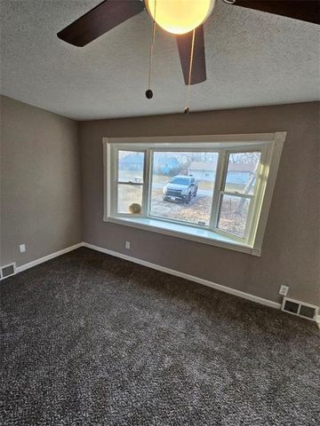 11309 Manchester Avenue, Kansas City, MO 64134