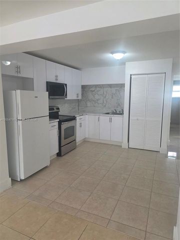 1921 NW 59th Street D, Miami, FL 33142
