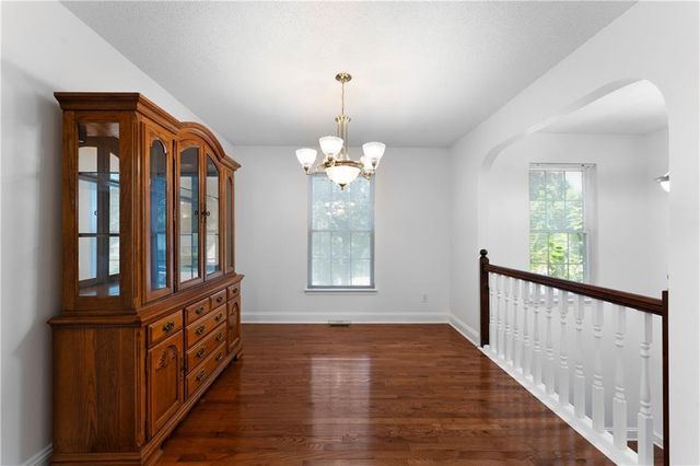 24 Woodhaven Court SW, Cartersville, GA 30120