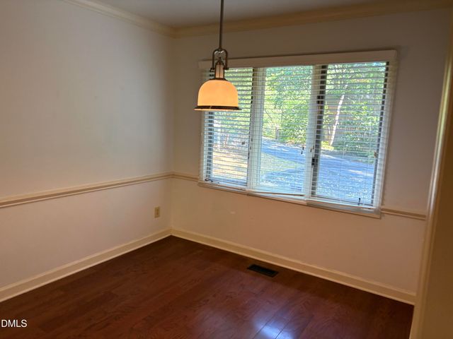 160 Montrose Drive, Durham, NC 27707