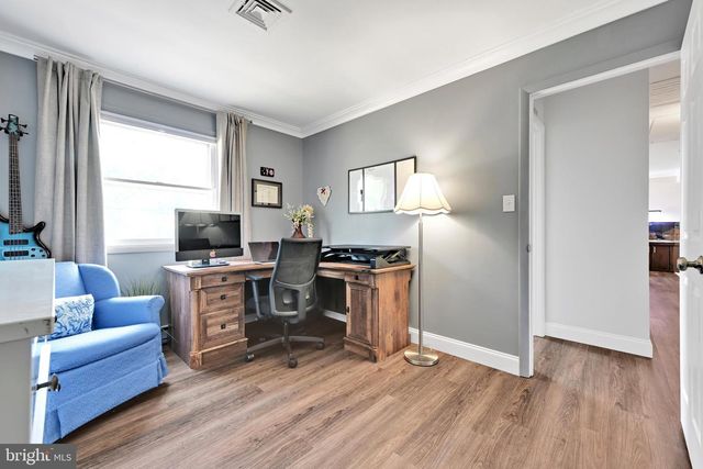 4815 DELBROOK RD, Mechanicsburg, PA 17050