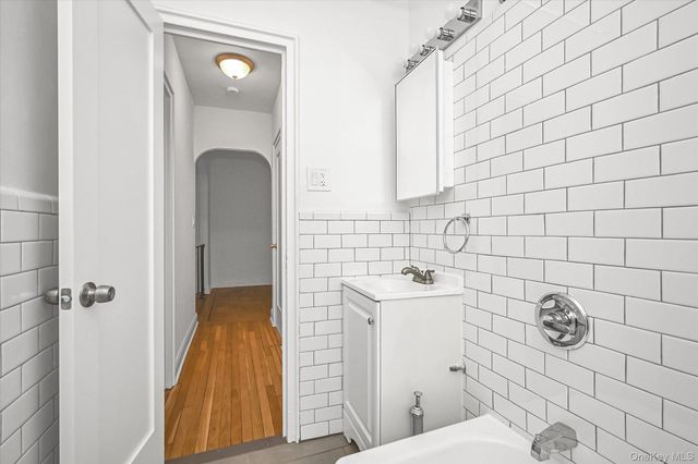 2685 Creston Avenue 4-A, Bronx, NY 10468