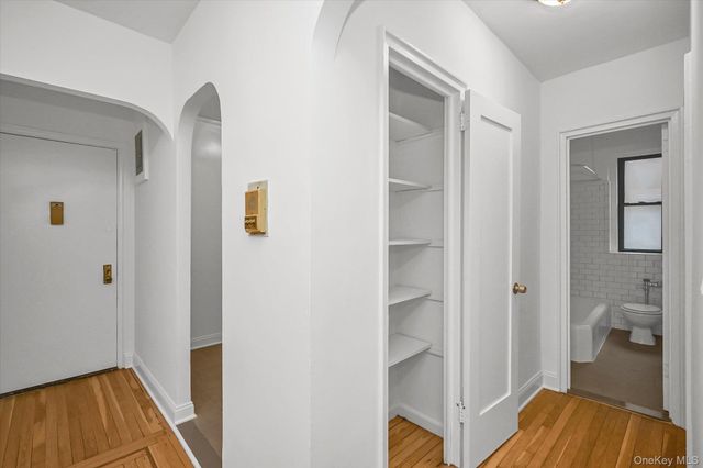 2685 Creston Avenue 4-A, Bronx, NY 10468