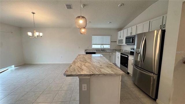 3182 EAGLE HAMMOCK CIRCLE, Kissimmee, FL 34743