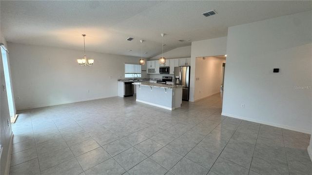 3182 EAGLE HAMMOCK CIRCLE, Kissimmee, FL 34743