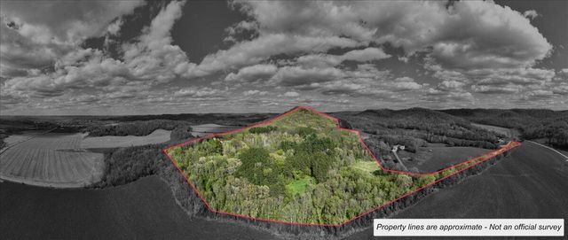 N2487 Nuttelman ROAD, La Crosse, WI 54601