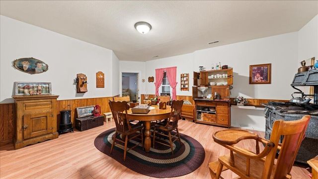 N2487 Nuttelman ROAD, La Crosse, WI 54601