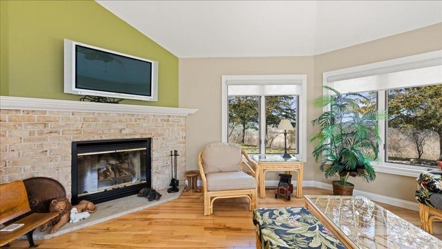 N2487 Nuttelman ROAD, La Crosse, WI 54601