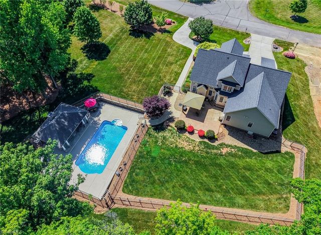 104 N Madera Drive, Mocksville, NC 27028