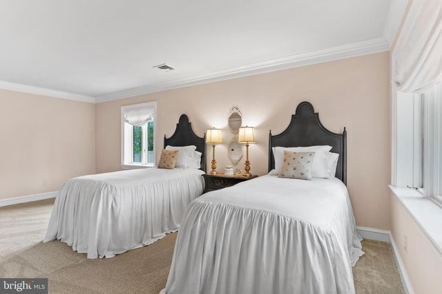 504 INDIANA AVE, Lemoyne, PA 17043