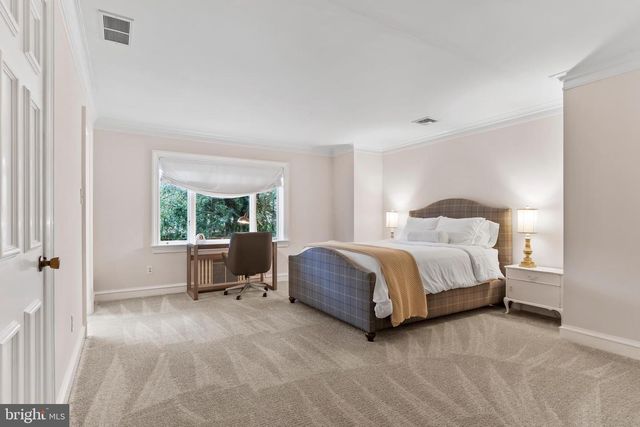 504 INDIANA AVE, Lemoyne, PA 17043