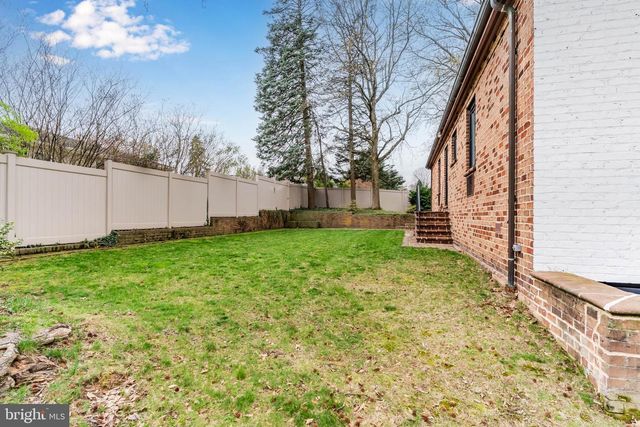 504 INDIANA AVE, Lemoyne, PA 17043