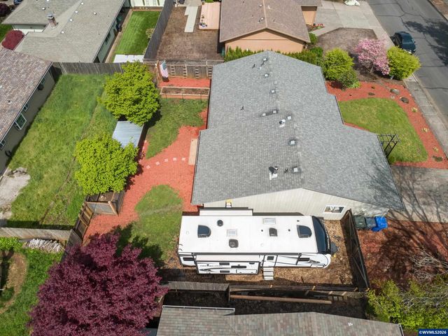 5021 Daniel St S, Salem, OR 97306