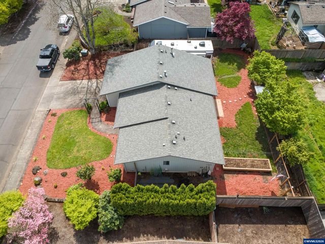 5021 Daniel St S, Salem, OR 97306