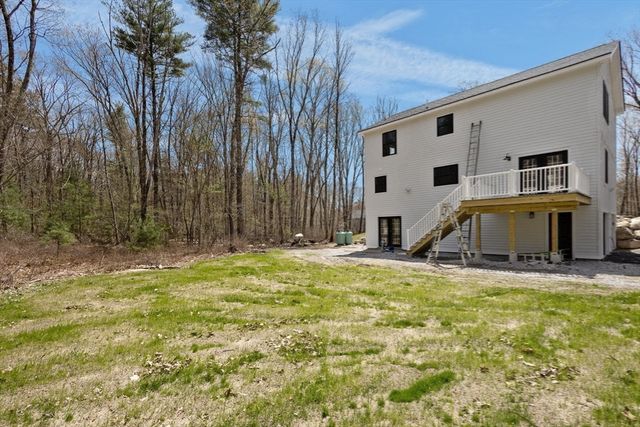130 Se Main St, Douglas, MA 01516