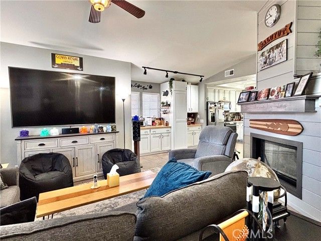 23634 Underwood Circle, Murrieta, CA 92562