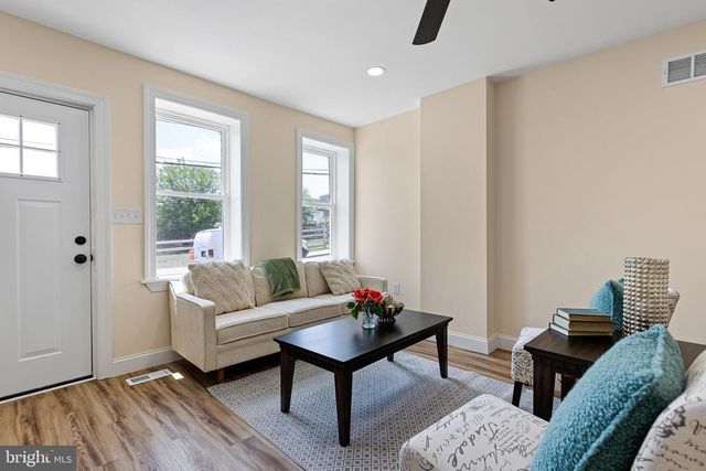 1207 W 2ND ST, Wilmington, DE 19805