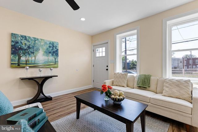1207 W 2ND ST, Wilmington, DE 19805