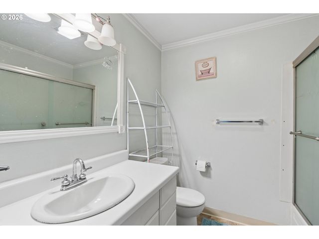 12638 Nw BARNES Rd 6, Portland, OR 97229