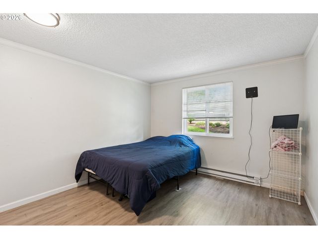 12638 Nw BARNES Rd 6, Portland, OR 97229