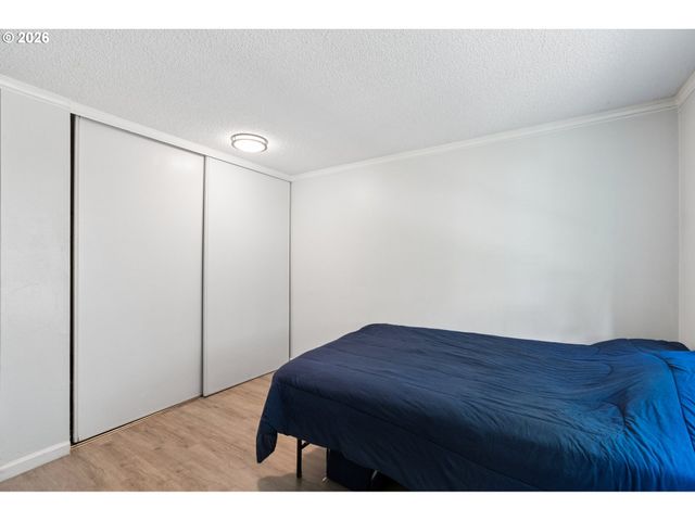 12638 Nw BARNES Rd 6, Portland, OR 97229