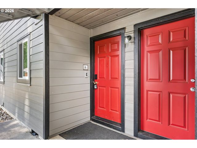 12638 Nw BARNES Rd 6, Portland, OR 97229