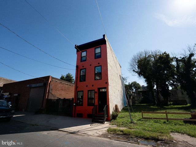 922 W YORK ST, Philadelphia, PA 19133