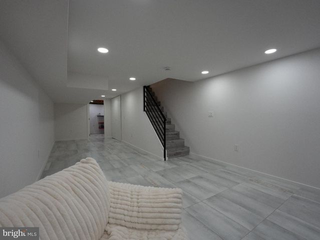 922 W YORK ST, Philadelphia, PA 19133