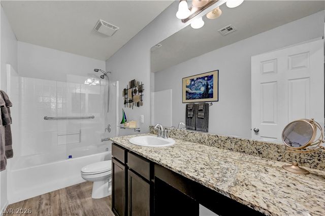 7647 Ashby Gate Street, Las Vegas, NV 89166