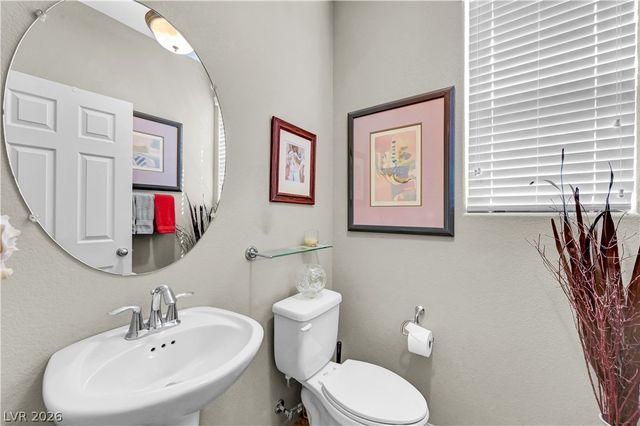 7647 Ashby Gate Street, Las Vegas, NV 89166