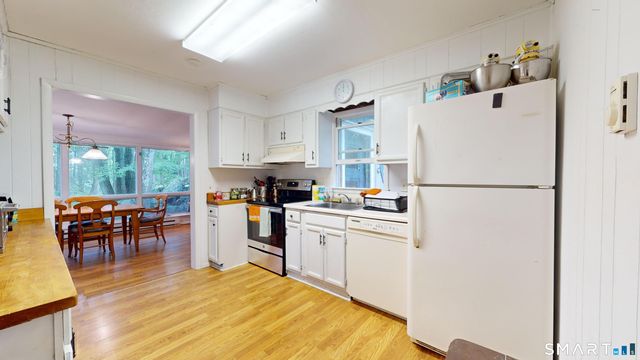 69 Carol Street, Danbury, CT 06810