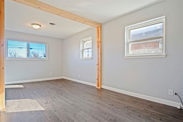 6106 S Hillcrest Drive, Oklahoma City, OK 73159