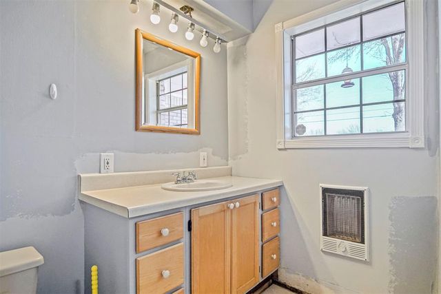 6106 S Hillcrest Drive, Oklahoma City, OK 73159