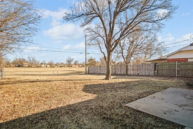 6106 S Hillcrest Drive, Oklahoma City, OK 73159