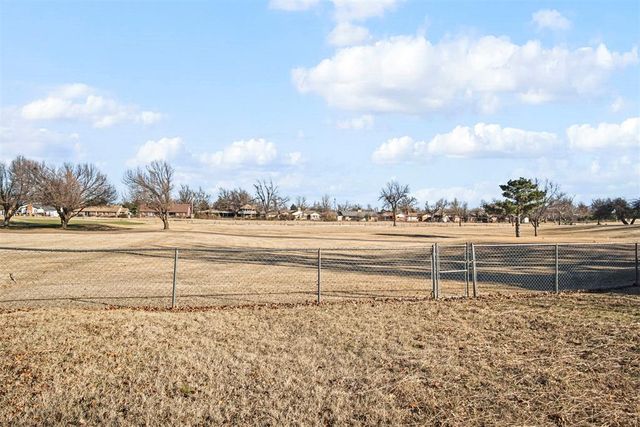 6106 S Hillcrest Drive, Oklahoma City, OK 73159