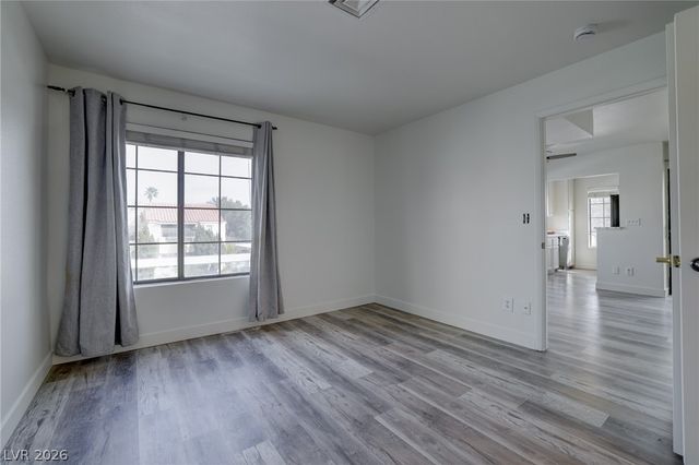 4877 South Torrey Pines Drive 202, Las Vegas, NV 89103