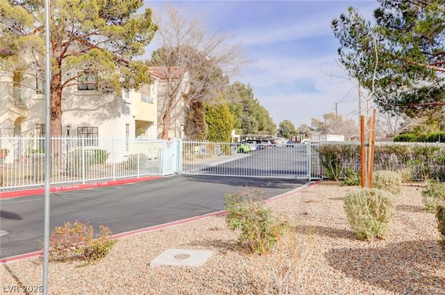 4877 South Torrey Pines Drive 202, Las Vegas, NV 89103