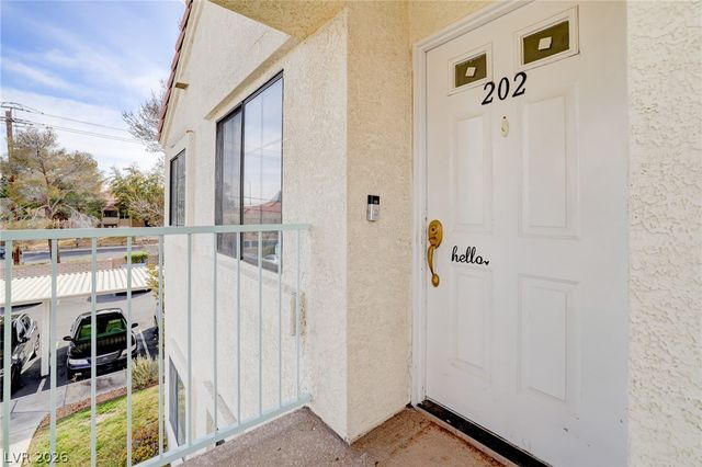 4877 South Torrey Pines Drive 202, Las Vegas, NV 89103