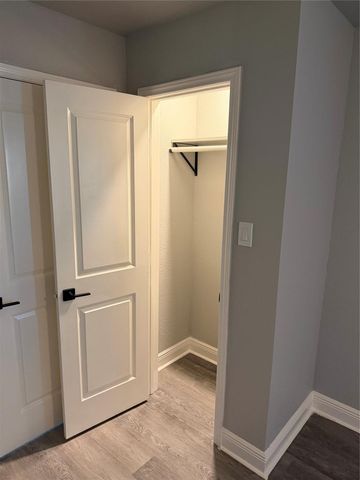 12230 Kleinmeadow Drive, Houston, TX 77066