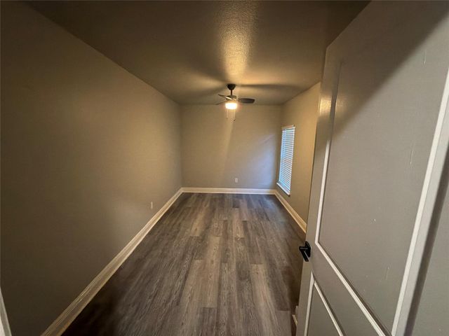 12230 Kleinmeadow Drive, Houston, TX 77066