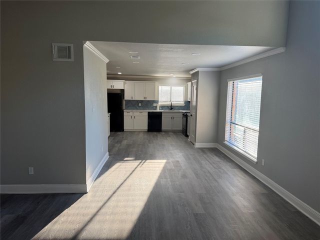 12230 Kleinmeadow Drive, Houston, TX 77066