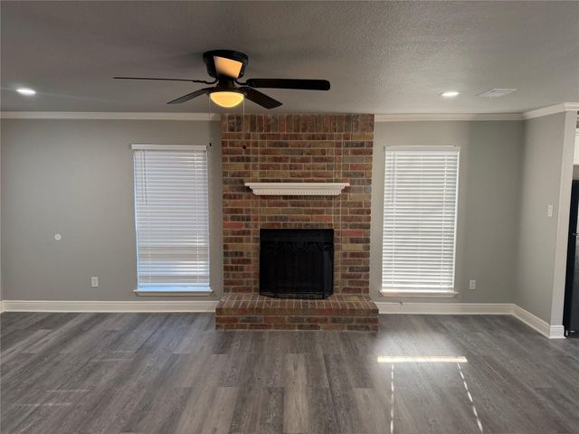 12230 Kleinmeadow Drive, Houston, TX 77066